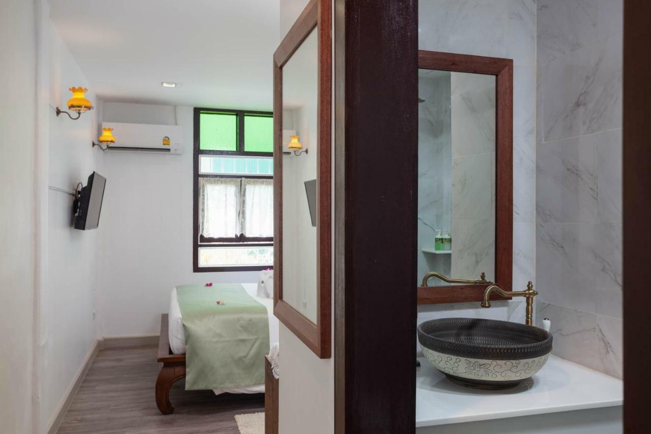 Sound Gallery House - Sha Plus Phuket Exterior photo