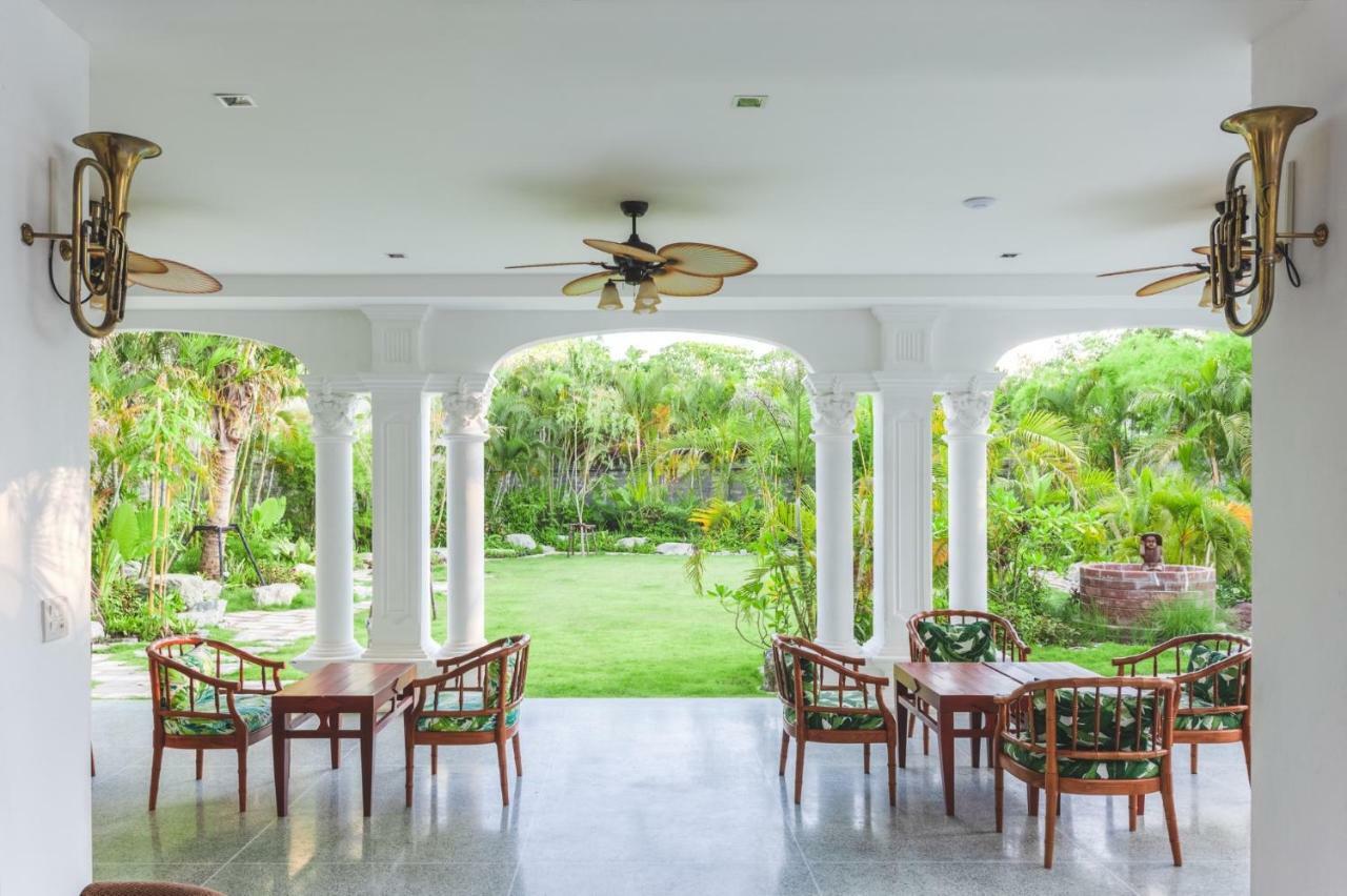 Sound Gallery House - Sha Plus Phuket Exterior photo